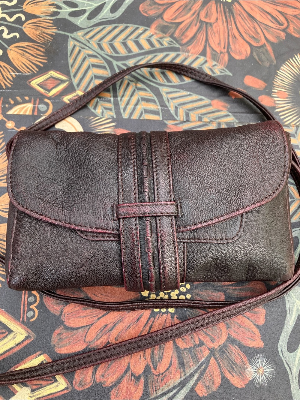 Antik Batik Mahogany Brown Leather “Doug” pouch crossbody
